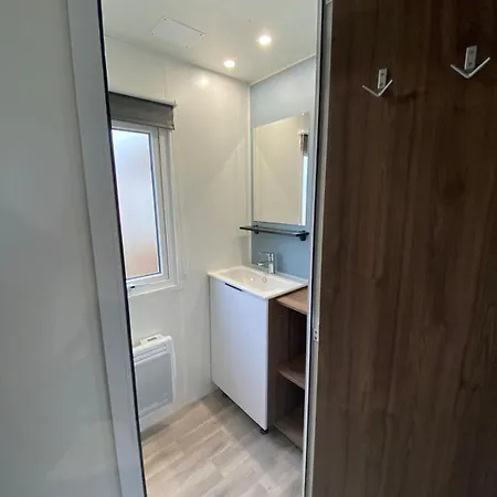 Holiday home Mobil Familial Pour 8 Personnes *